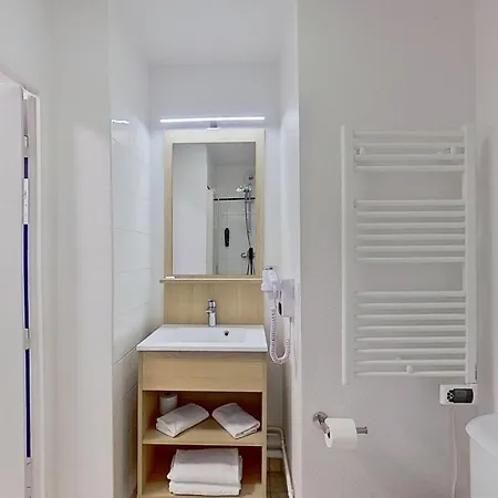 Апарт-отель Paris Saint-maurice 3*