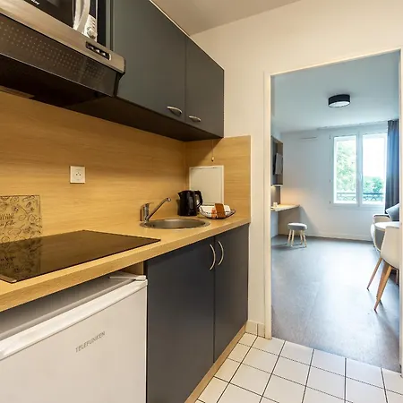 Paris Saint-maurice アパートホテル