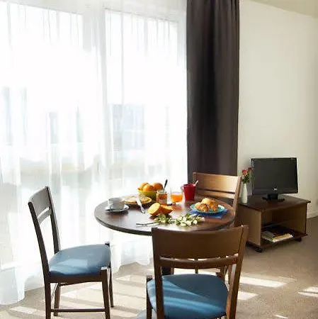 Апарт-отель Paris Saint-maurice 3*