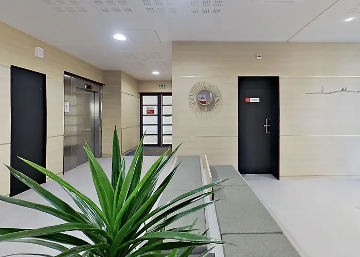 Aparthotel Résidence Paris Saint-maurice 3*